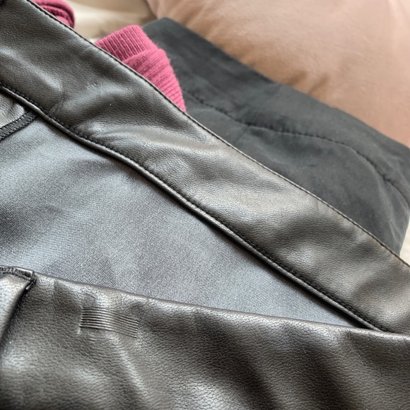 Aritzia Wilfred vegan leather wrap skirt - Picture 5 of 5